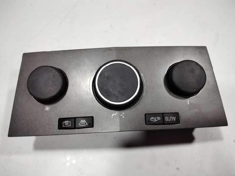 Recambio de mando calefaccion aire acondicionado para opel astra h berlina cosmo referencia OEM IAM 13122963  