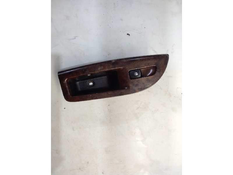 Recambio de mando elevalunas delantero derecho para daewoo nubira berlina cd referencia OEM IAM 96269358  