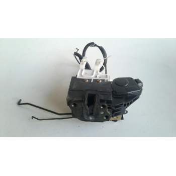 CERRADURA PUERTA DELANTERA IZQUIERDA 8131026021 
