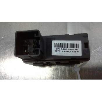 Recambio de mando elevalunas trasero derecho para jeep gr. cherokee (wh) 3.0 crd limited referencia OEM IAM 04602345AG  