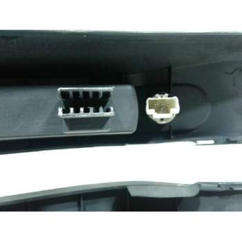 Recambio de consola central para renault clio iii exception referencia OEM IAM 200907  