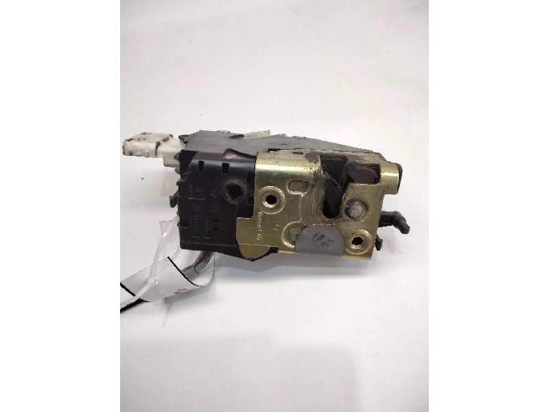 Recambio de cerradura puerta delantera derecha para citroën c4 coupe vts referencia OEM IAM 9647173880  