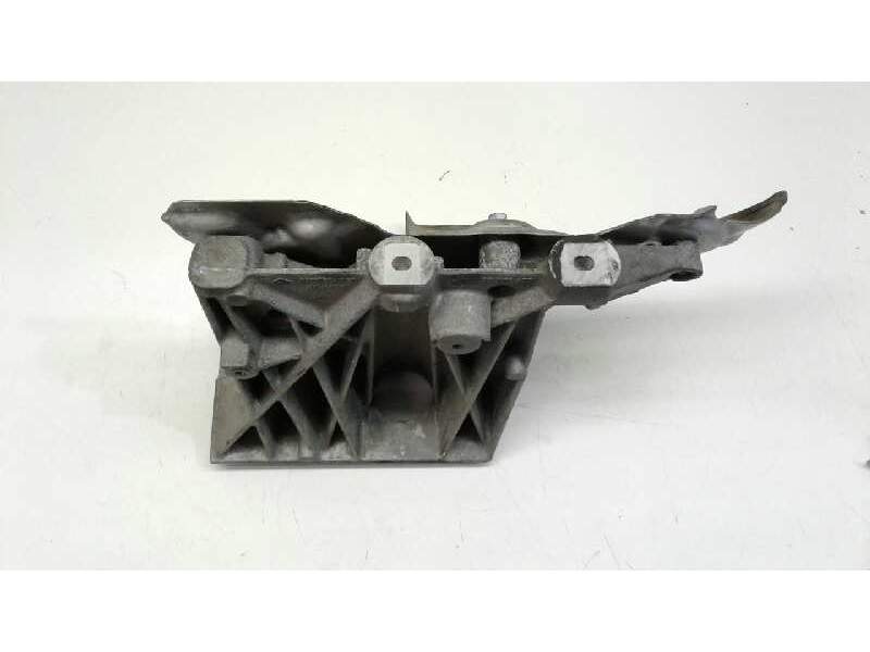 Recambio de soporte motor para renault trafic caja cerrada dci cat referencia OEM IAM   
