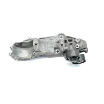 Recambio de soporte alternador para renault trafic caja cerrada dci cat referencia OEM IAM   