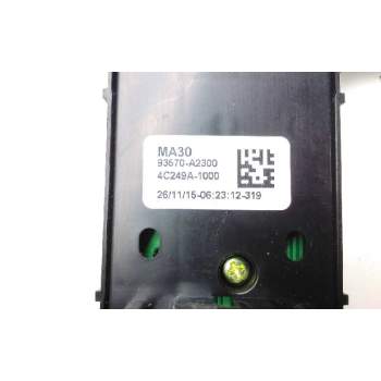 Recambio de mando elevalunas delantero izquierdo para kia cee´d concept referencia OEM IAM 93570A2300  