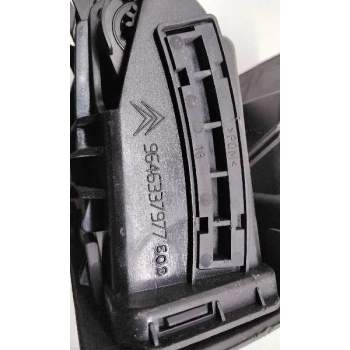 Recambio de aireador derecho para citroën c4 coupe vts referencia OEM IAM 9646337977  