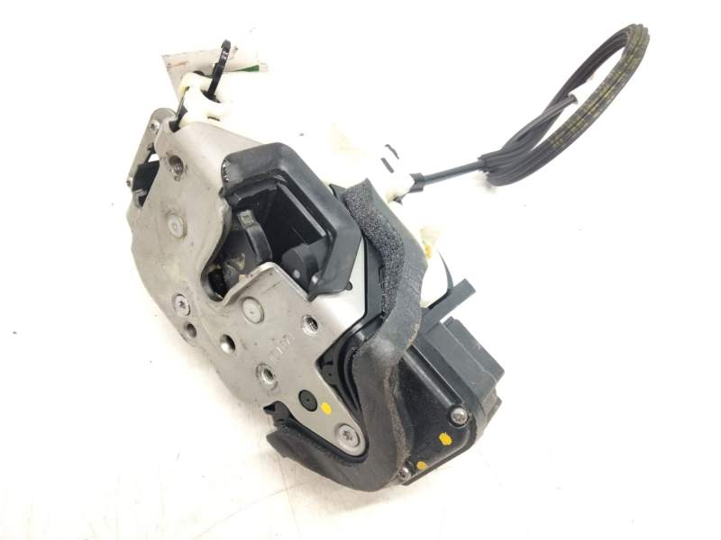 Recambio de cerradura puerta delantera derecha para opel insignia sports tourer cosmo referencia OEM IAM   