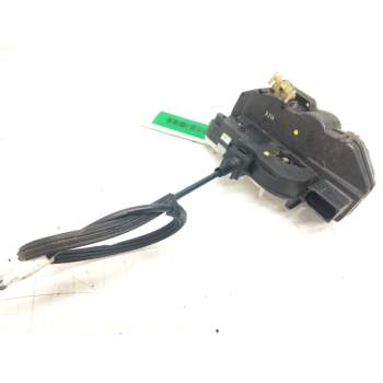Recambio de cerradura puerta delantera derecha para opel insignia sports tourer cosmo referencia OEM IAM   