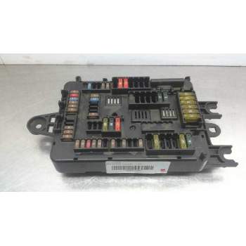 Recambio de caja fusibles para bmw serie 1 lim. (f20) referencia OEM IAM 926111102  