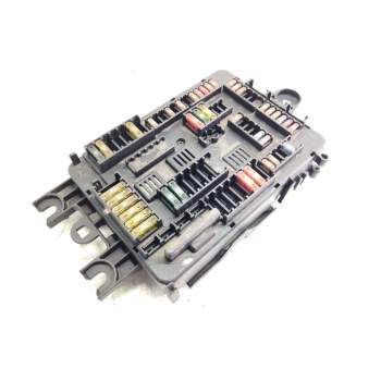 Recambio de caja fusibles para bmw serie 1 lim. (f20) referencia OEM IAM 926111102  
