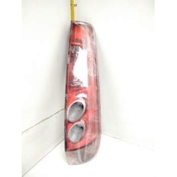 Recambio de piloto trasero derecho para ford fiesta (cbk) futura referencia OEM IAM 6S6113404B 1324561 