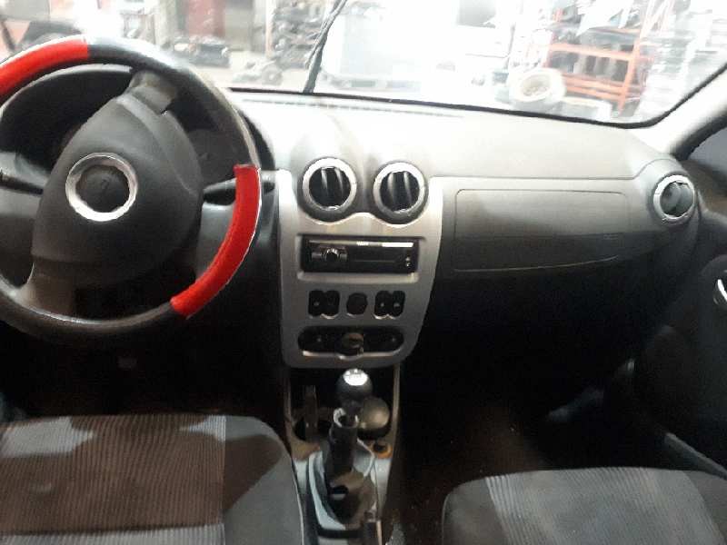 dacia sandero del año 2008