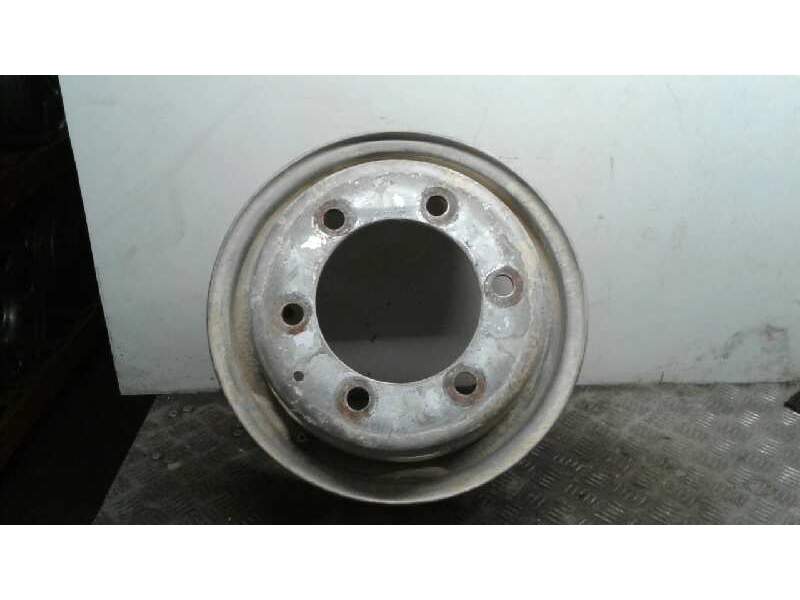 Recambio de llanta hierro para pegaso ekus 75.40 referencia OEM IAM 14 6 TORNILLOS  