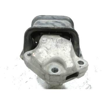 SOPORTE MOTOR DERECHO SUPERIOR 796820267804 