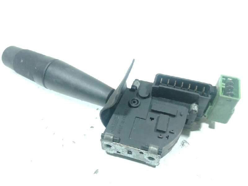 Recambio de mando limpia para peugeot 205 berlina referencia OEM IAM   
