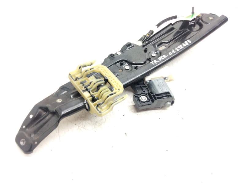 Recambio de elevalunas trasero derecho para bmw serie 5 lim. (f10) 520d referencia OEM IAM 72481720  