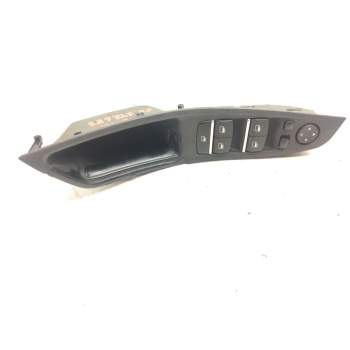 MANDO ELEVALUNAS DELANTERO IZQUIERDO 924195501 