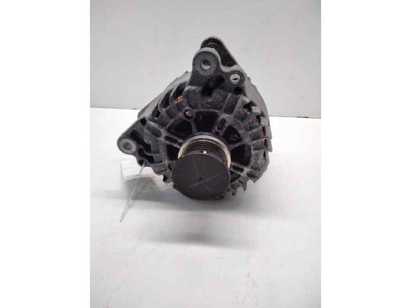 Recambio de alternador para audi a3 (8v) ambiente referencia OEM IAM 03L903023L VALEO TG14C043 2612004E 113153859