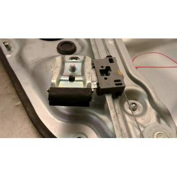 Recambio de elevalunas delantero derecho para kia venga drive referencia OEM IAM 82460-1P010 130822551 