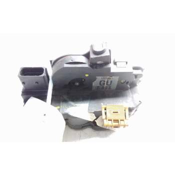 Recambio de cerradura puerta trasera derecha para opel insignia sports tourer cosmo referencia OEM IAM 13579566GU  