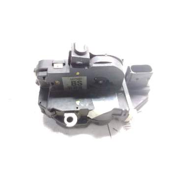 Recambio de cerradura puerta trasera izquierda para opel insignia sports tourer cosmo referencia OEM IAM 13579557BS  