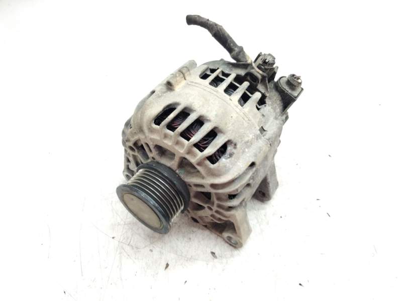 Recambio de alternador para ford transit courier referencia OEM IAM ET7610300AA  