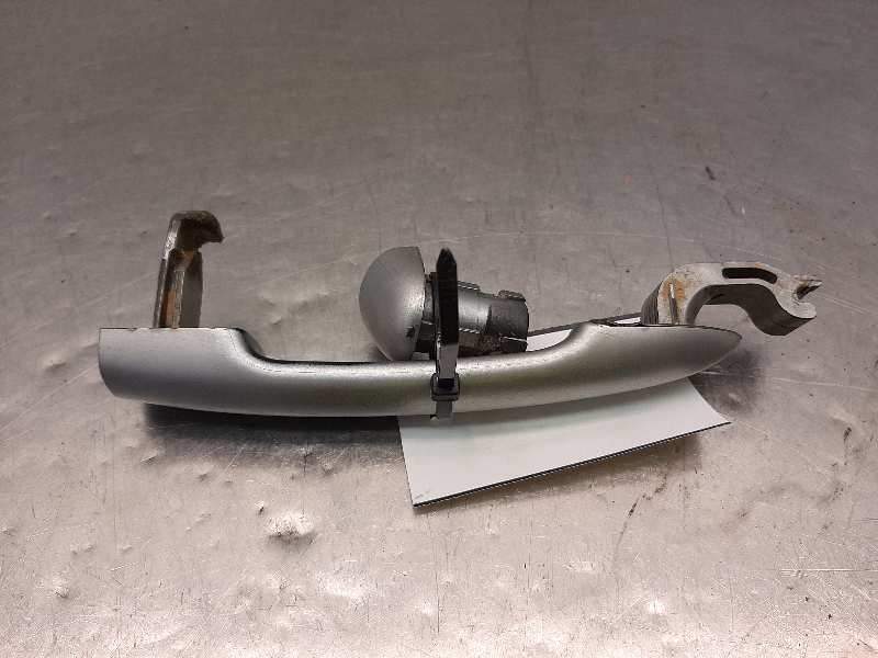 Recambio de maneta exterior trasera derecha para renault clio iii confort dynamique referencia OEM IAM   