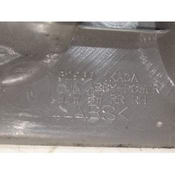 Recambio de mando elevalunas trasero derecho para nissan juke (f15) 1.6 16v referencia OEM IAM 82960  
