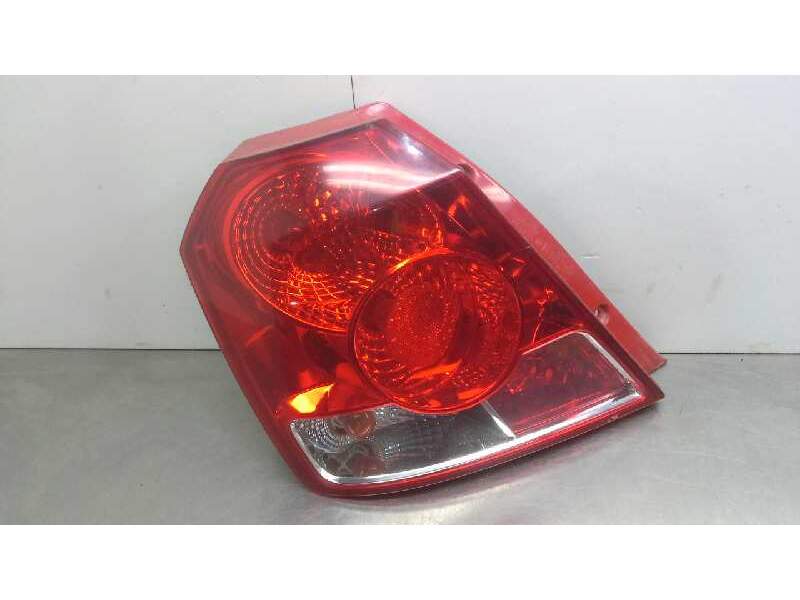 Recambio de piloto trasero derecho para daewoo kalos 1.2 se referencia OEM IAM 96540269  