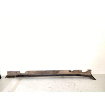 Recambio de talonera izquierda para bmw serie 5 lim. (f10) 520d referencia OEM IAM 723706504 D764077 