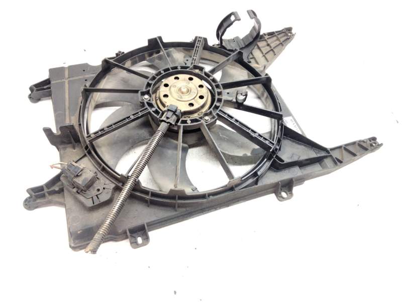 Recambio de electroventilador para renault megane i scenic (ja0) 1.9 dt alize referencia OEM IAM 820006257  
