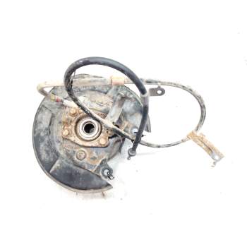 Recambio de buje trasero izquierdo para nissan juke (f15) 1.6 16v referencia OEM IAM   
