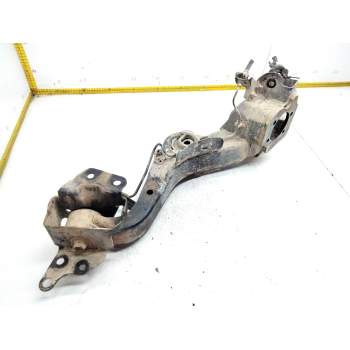 Recambio de soporte brazo suspension trasero izquierdo para nissan juke (f15) 1.6 16v referencia OEM IAM   