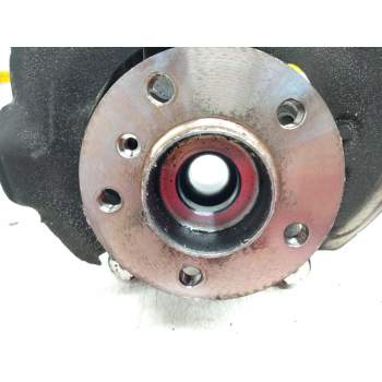 Recambio de mangueta delantera derecha para bmw serie 2 gran tourer (f46) referencia OEM IAM 687664601  
