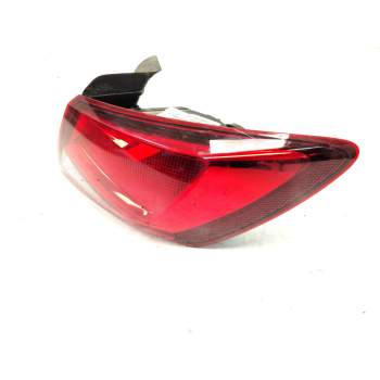 Recambio de piloto trasero derecho para seat leon st (5f8) reference connect referencia OEM IAM 5F0945096D  