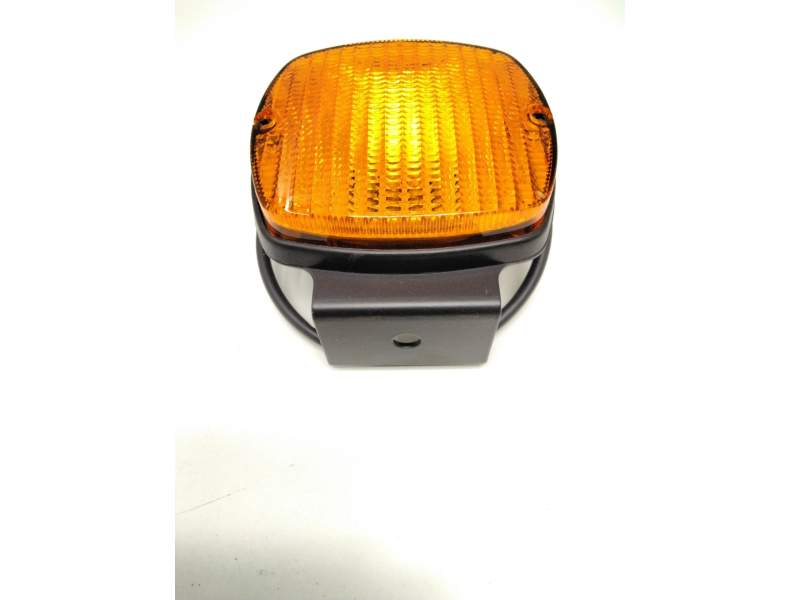 Recambio de lampara para nissan trade caja/chasis 2.3 d referencia OEM IAM 2612002K00 NARANJA TRACTOR
