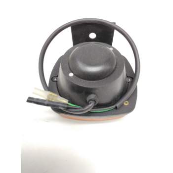 Recambio de lampara para nissan trade caja/chasis 2.3 d referencia OEM IAM 2612002K00 NARANJA TRACTOR