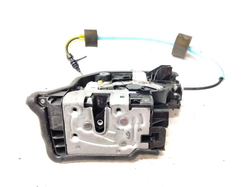 Recambio de cerradura porton trasera izquierda para bmw serie 2 gran tourer (f46) referencia OEM IAM 728193910  