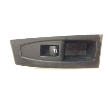MANDO ELEVALUNAS TRASERO DERECHO 920810702 