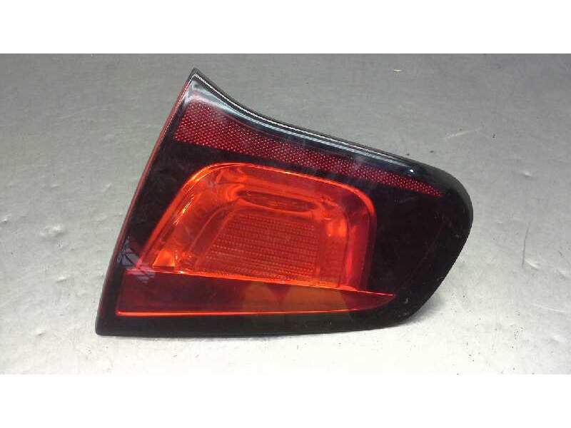 Recambio de piloto trasero derecho porton para citroën c3 lx referencia OEM IAM 9685225480  