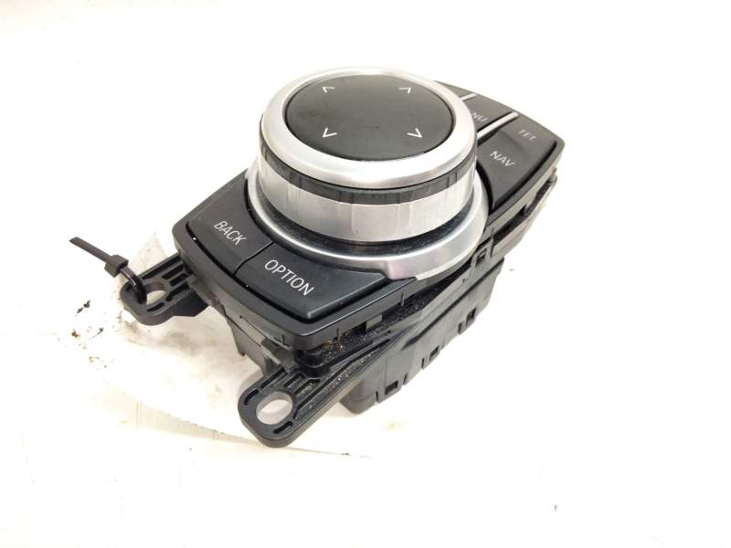 Recambio de mando multifuncion para bmw serie 2 gran tourer (f46) referencia OEM IAM 682908703  