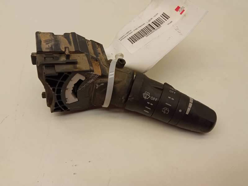 Recambio de mando limpia para nissan x-trail (t30) titanium referencia OEM IAM 252608H905  