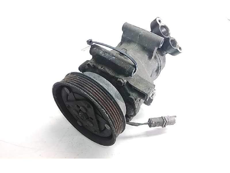 Recambio de compresor aire acondicionado para renault twingo authentique referencia OEM IAM 8200953359  