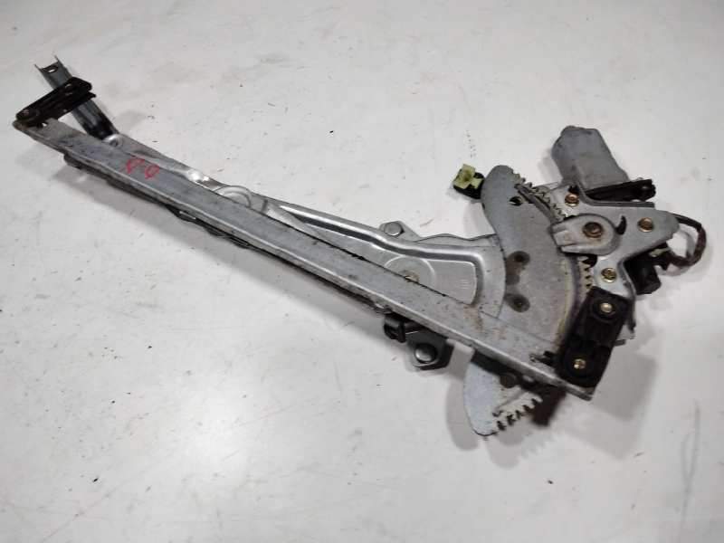 Recambio de elevalunas delantero derecho para kia carens 2.0 crdi ex monovolumen referencia OEM IAM 0K2FA5856XA  