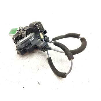 Recambio de cerradura puerta trasera derecha para chevrolet captiva 2.0 vcdi lt referencia OEM IAM   