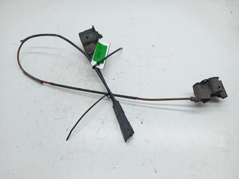 Recambio de cerradura capot para mercedes-benz clase c (w203) berlina 200 compressor (203.042) referencia OEM IAM   