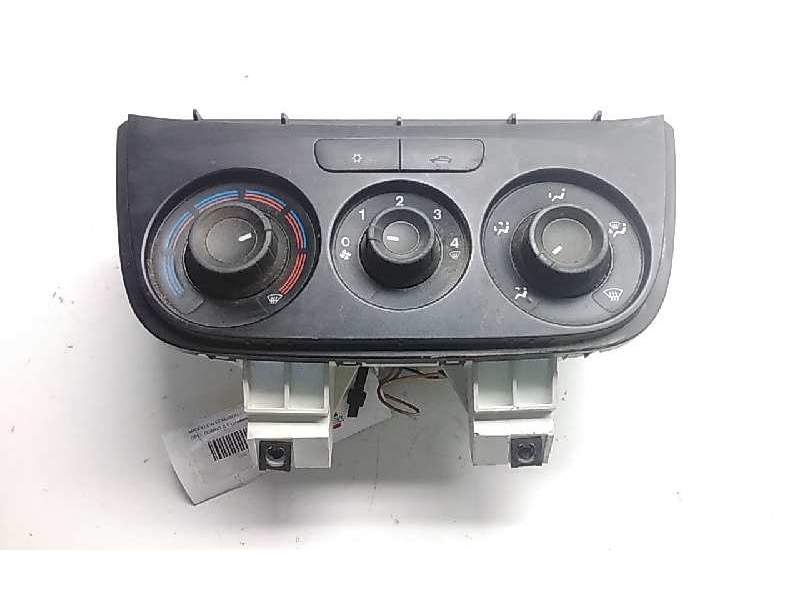 Recambio de mando calefaccion aire acondicionado para opel combo d expression l1h1 referencia OEM IAM 735498657  