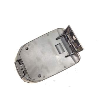 Recambio de reposabrazos para chevrolet captiva 2.0 vcdi lt referencia OEM IAM   