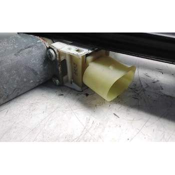 Recambio de elevalunas delantero derecho para bmw serie 3 berlina (e90) 320i referencia OEM IAM 6927028  