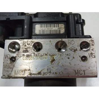 Recambio de abs para renault clio iii luxe privilege referencia OEM IAM 8200747140  